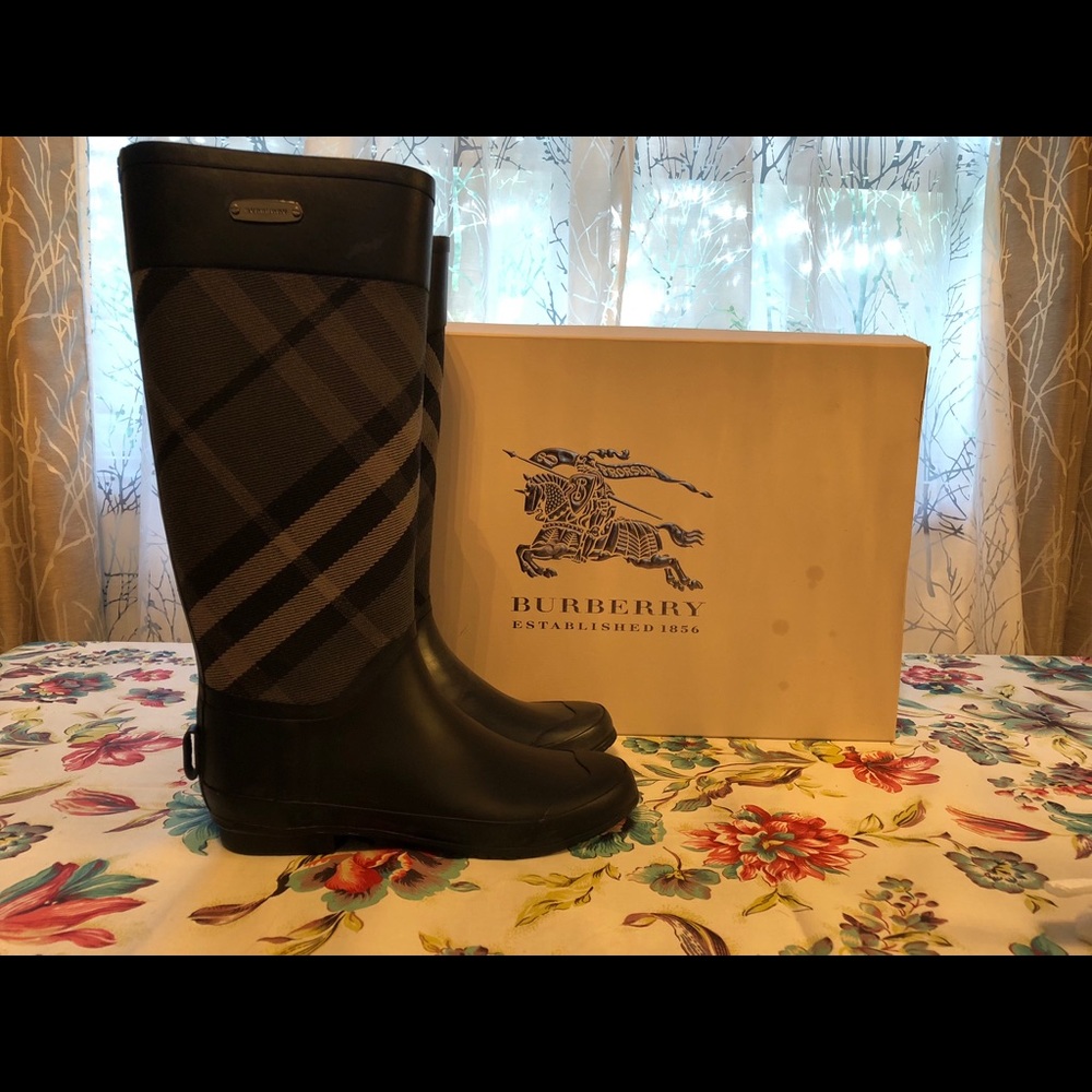 Burberry Clemence Rainboots